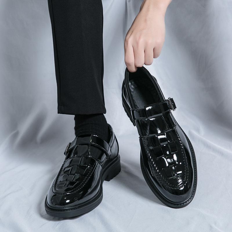 Large size pin buckle versatile shoes men's 2025 spring and autumn new patent leather glossy leather shoes size 46 hairstylist casual shoes