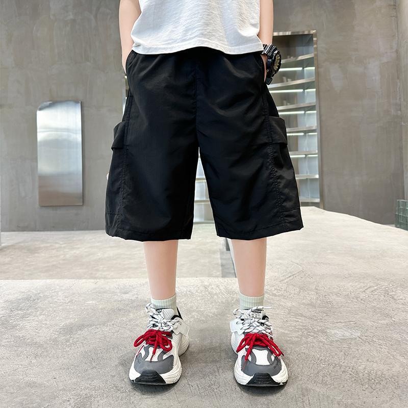 Handsome boys' summer shorts thin 2026 new mid size children's cropped shorts thin children's summer shorts trend
