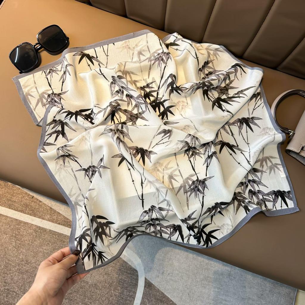 Retro Old Money Wind Silk Double Crepe Silk Scarf Women's Spring and Summer Senior Sense Versatile 100% Mulberry Silk Square Scarf Thin Scarf