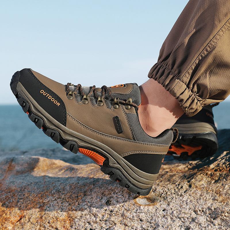 Low-top soft-soled cushioning sports hiking shoes men's outdoor lightweight non-slip and wear-resistant off-road hiking shoes