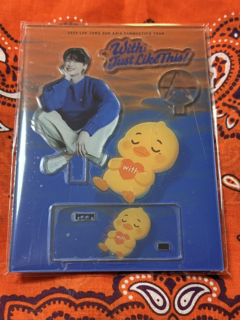 

[USED] LEE JONG SUK acrylic stand