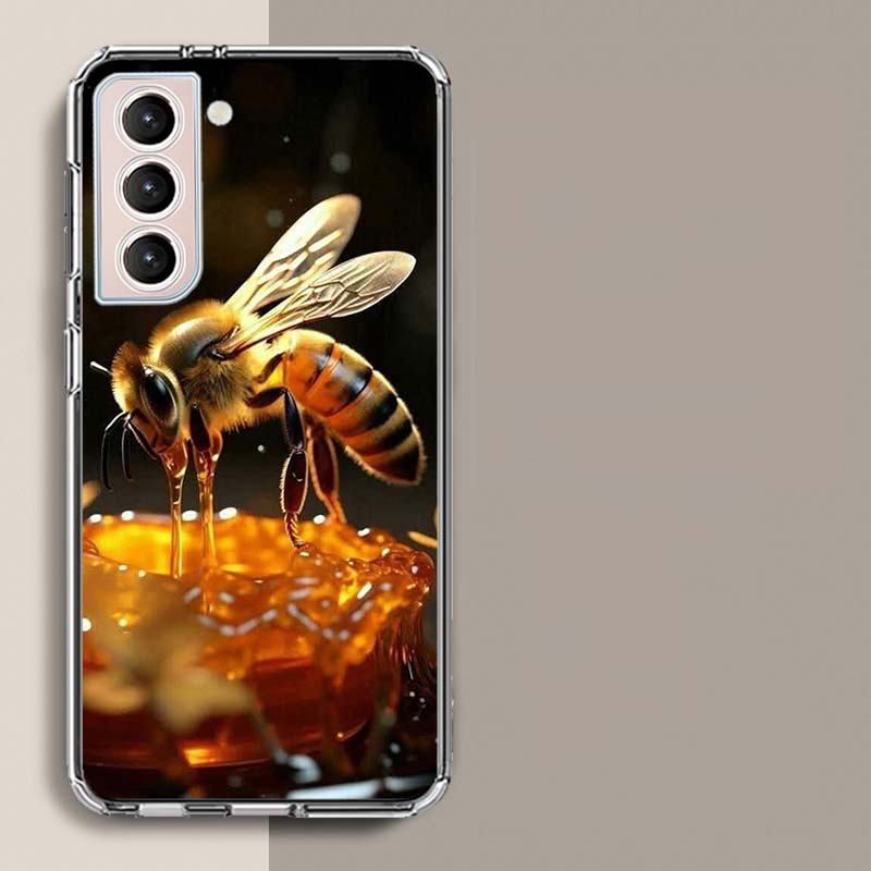 Bees and Honey in the Honeycomb Phone Case For Samsung A16 A26 A36 A56 A17 A15 A25 A35 A55 A14 A24 A34 A54 A04S A05S Galaxy Note