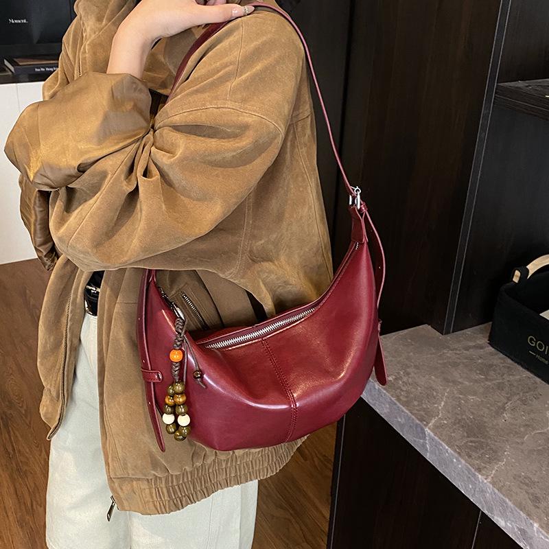 Niche Women's Retro Large Capacity Single Shoulder Bag - Autumn 2025 Casual Square Underarm Bag