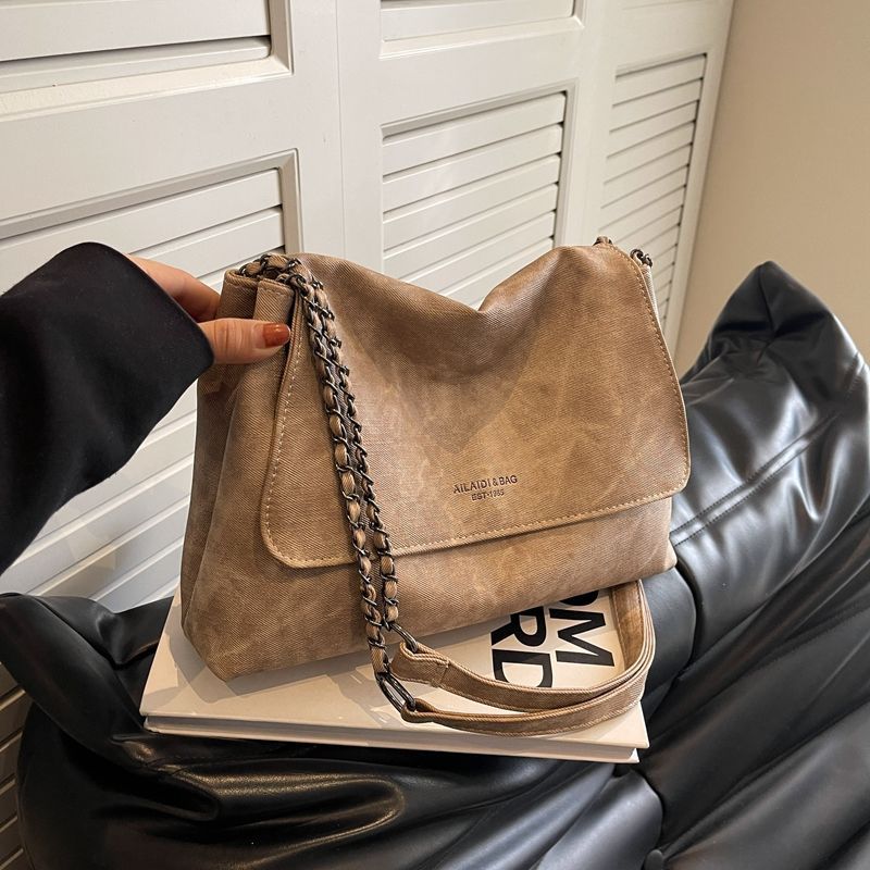 Bags Women's new women's tote bags Retro messenger bags Niche simple large bags Fashion commuter armpit bags