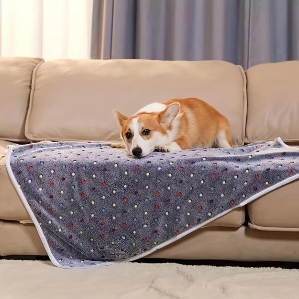 Portable Ultra-Soft Pet Bed Blanket Cute Dot Pattern Cozy Warm Pet Pad Machine Washable Breathable Dog Blanket for Dog/Cat