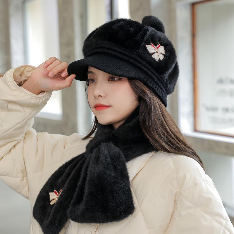 Вязаная шерстяная шапка-шарф — фото 5