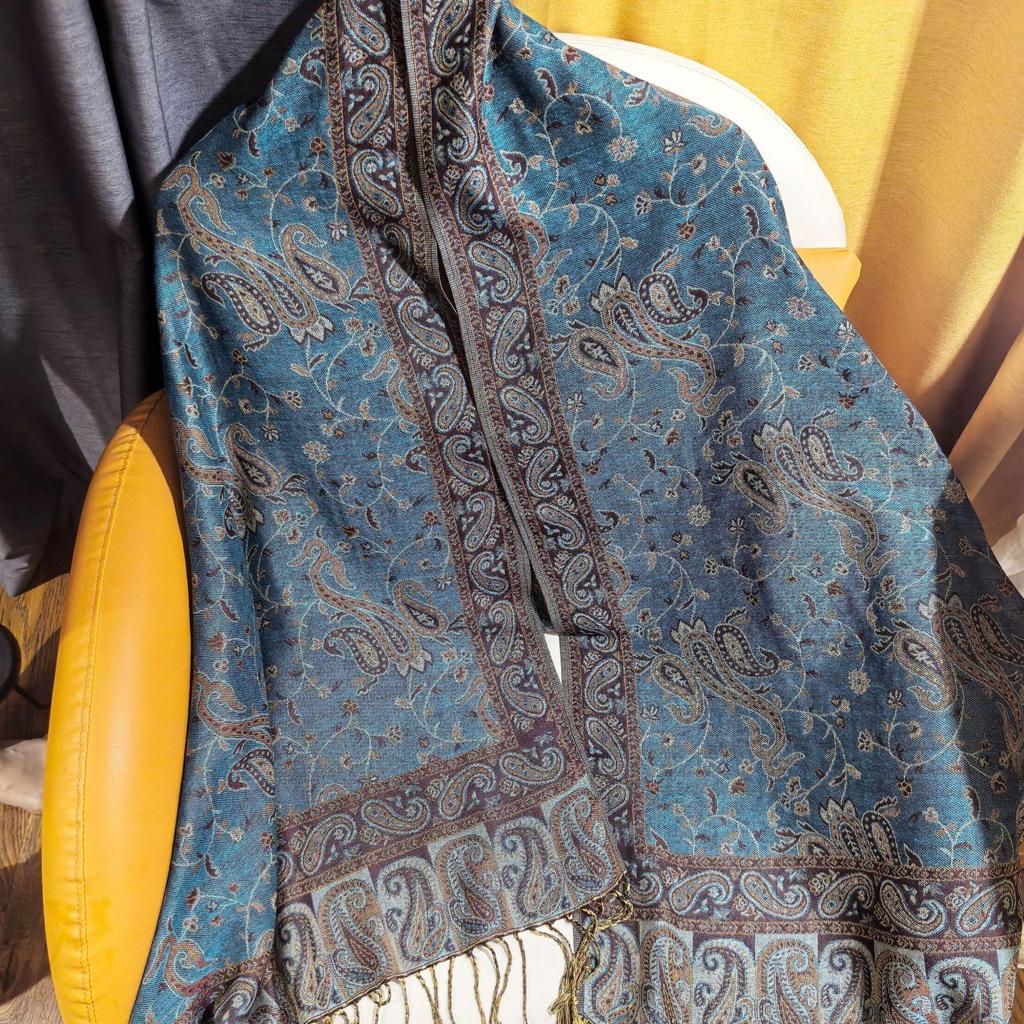 2025 Women's Soft Breathable Jacquard Tassel Scarf - Imitation Cashmere, Autumn Winter Versatile Shawl & Neck Warmer, Light Luxury Style