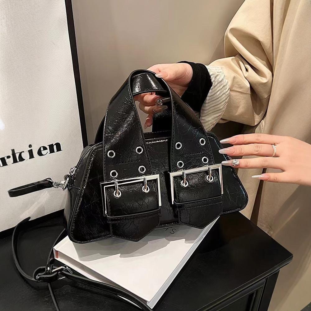 Niche Design Bag Women's 2024 Spring New High-end Retro Fashion Hand Bag Versatile Shoulder Messenger Bag