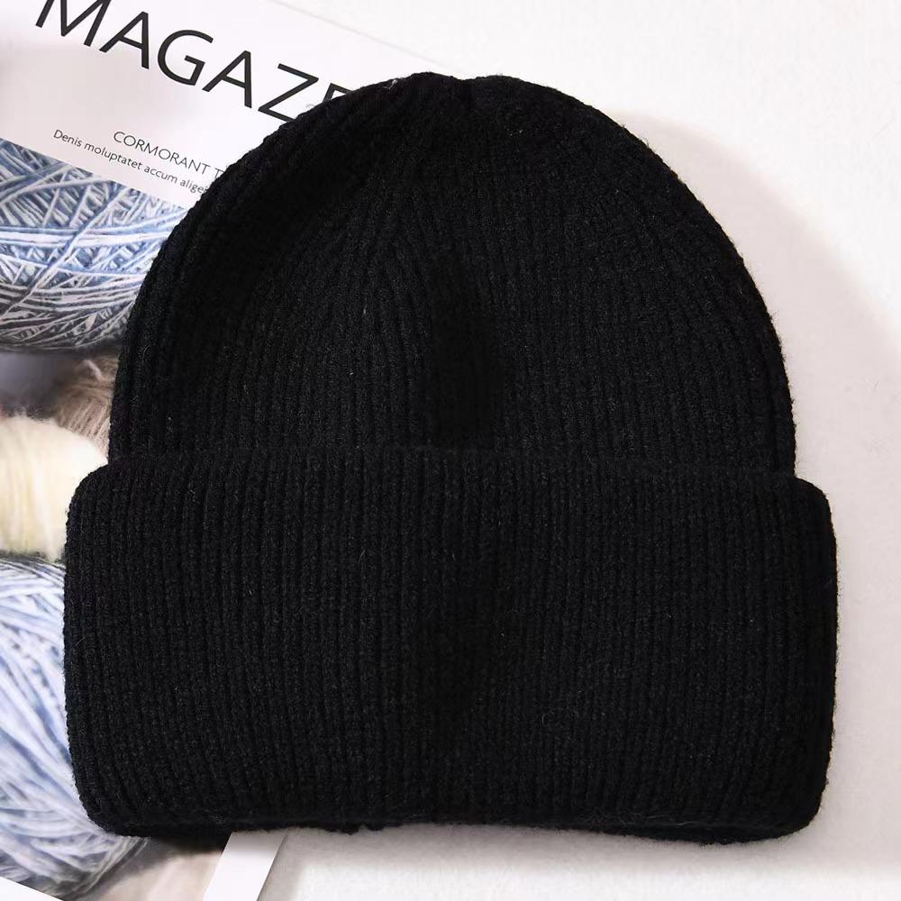 Unisex Luxury Fluffy Winter Wool Cashmere Knit Beanie Wholesale Ribbed Striped Skully Hat Custom Logo for Men Women s Beach Wear 25-30cm