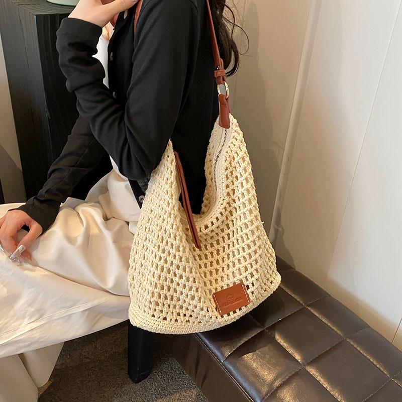 

New fashion woven large-capacity shopping bag shoulder portable beach bag