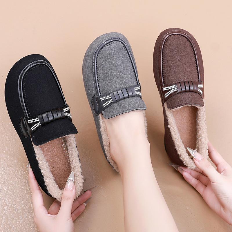 Winter Women's Thick Casual Warm Mom Shoes with Flat Bottom Anti Slip Simple Comfortable Versatile Daily Cotton Shoes