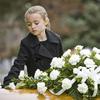 New Portable Memorial Black Ribbon Brooch Souvenir Black Alloy Badge Accessory Queen Black Badge Pin For Funerals and Mourning