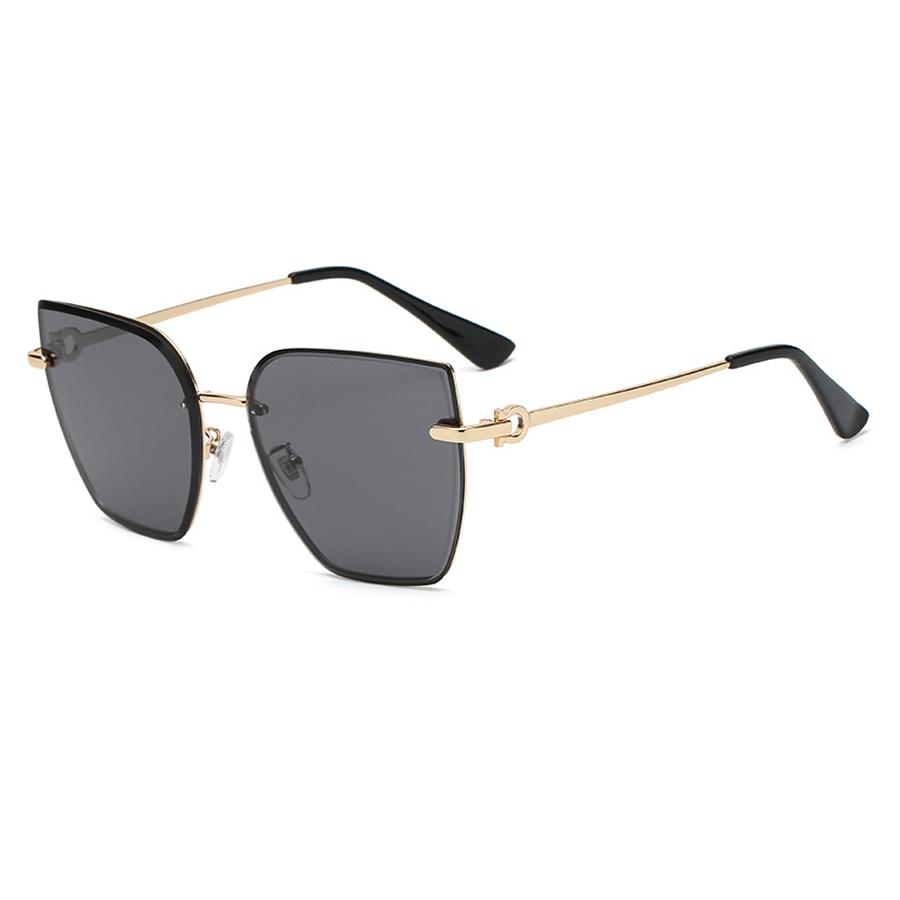 Oversized Sunglasses For Women Cat Eye Gradient  Eyewear Vintage Alloy Frame Rivet Cateye Sun Glasses Female Elegant Shades