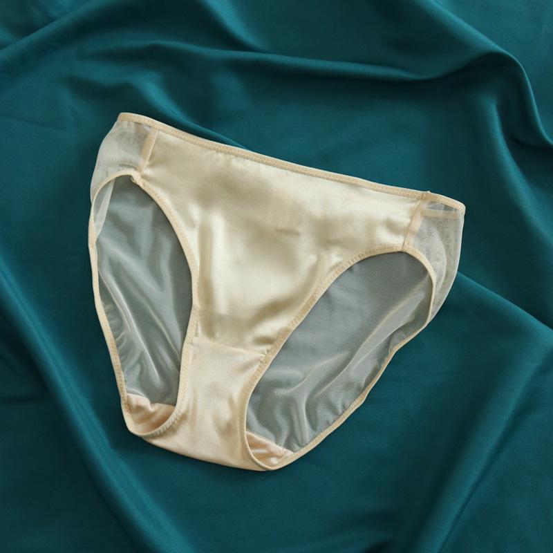 Tangge Silk Women's Mid-Waist Satin Panties with Lace and Breathable Mesh