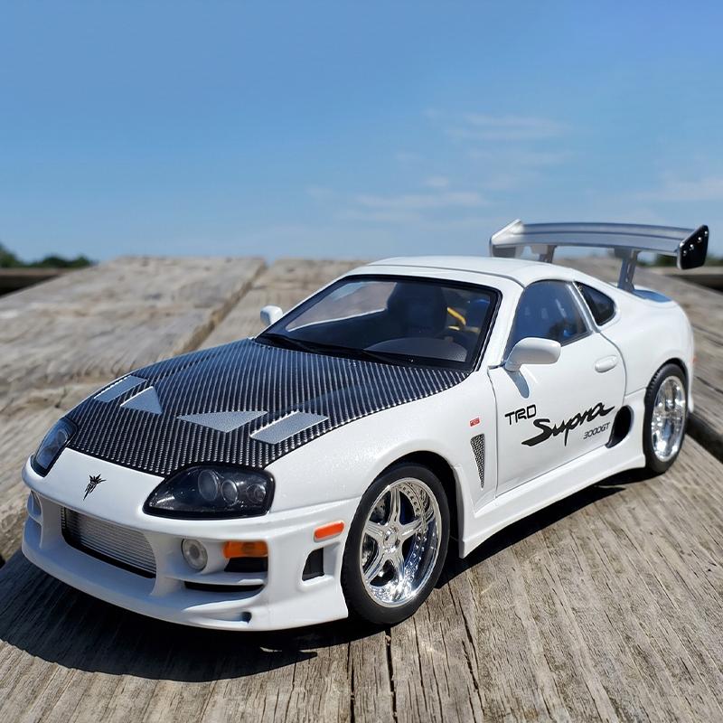 1:24 Scale Supra Bull Demon King A80 Sports Car Alloy Die-Cast Car Model Ornaments Convertible Boy Toy Car Gift