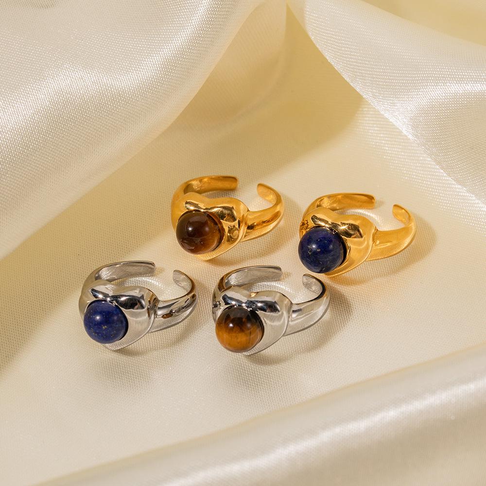 

18K Gold-Plated Stainless Steel Heart Ring with Tiger s Eye Gemstone