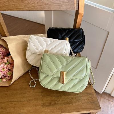 Niche Design New Women's Bag Versatile Diamond Lock Chain Single Shoulder Crossbody Small Square Bag