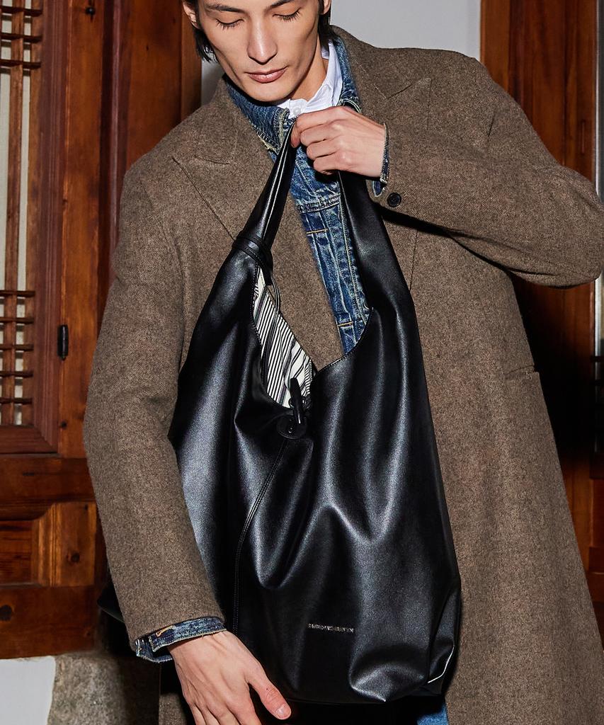 Saturday Eleven No.51 Brooklyn Shoulder Bag _ Black