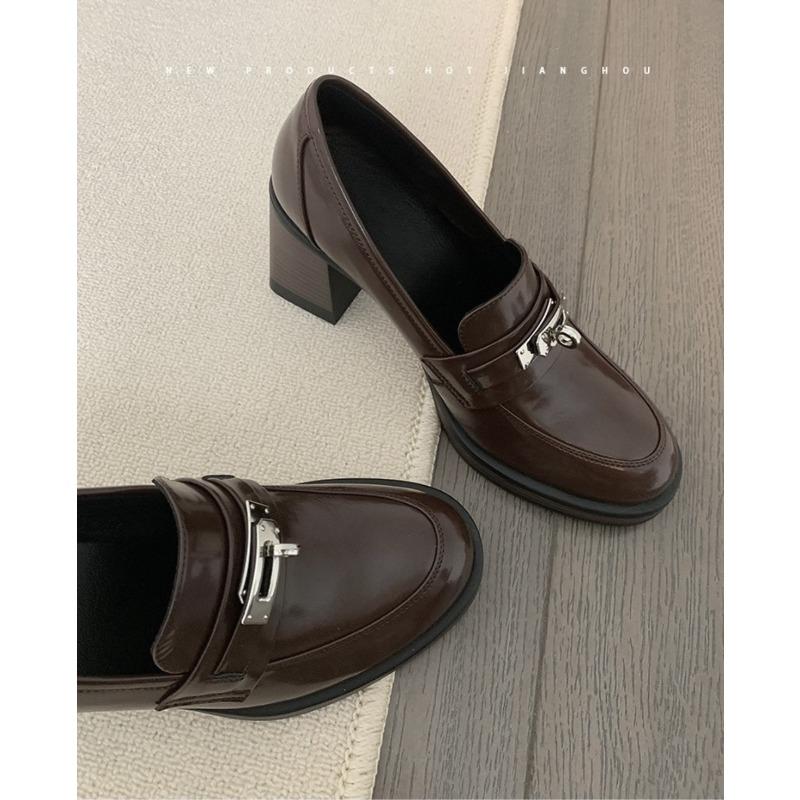 Retro Metal Buckle High-heeled Women's New Style Thick-soled Leather Shoes