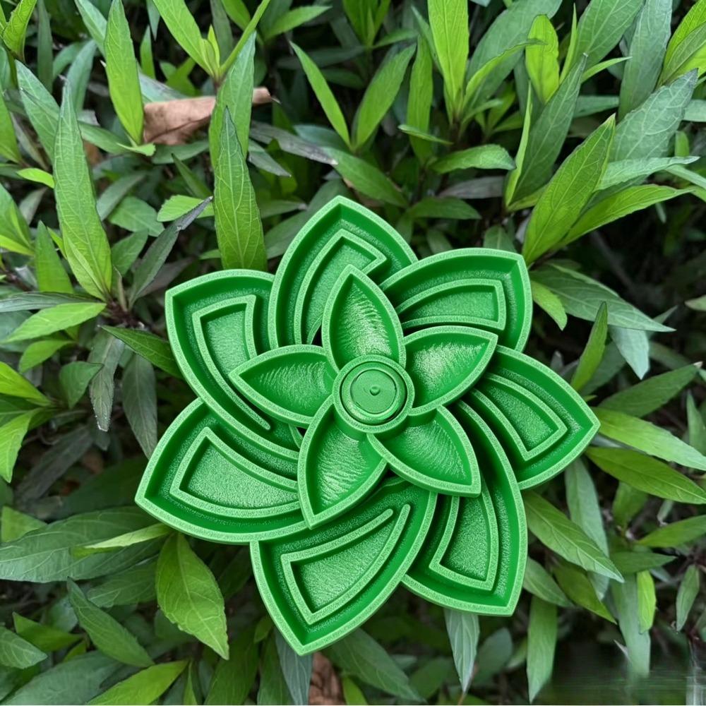 Plastic Bee Water Feeder Flower Stake Ground Insert Bee Watering Station Handmade Rust-resistant Bird Bath Stand Yard Farm