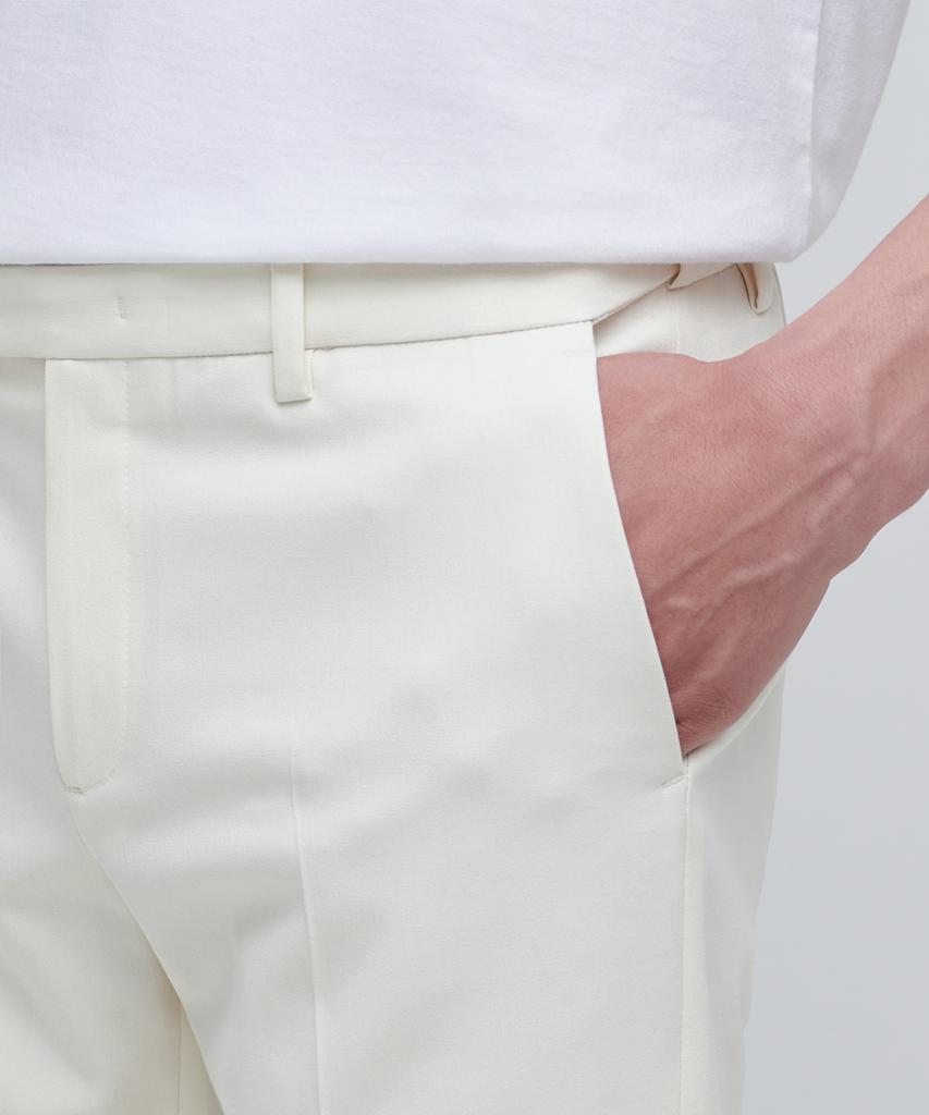 MUSINSA STANDARD Tapered Hidden Elastic Waist Length Slacks [Cream]