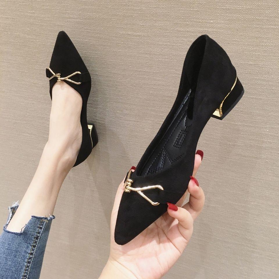 Black pointed metal buckle comfortable and not tired feet shallow mouth single shoes French temperament work shoes women's 2025 summer and autumn new