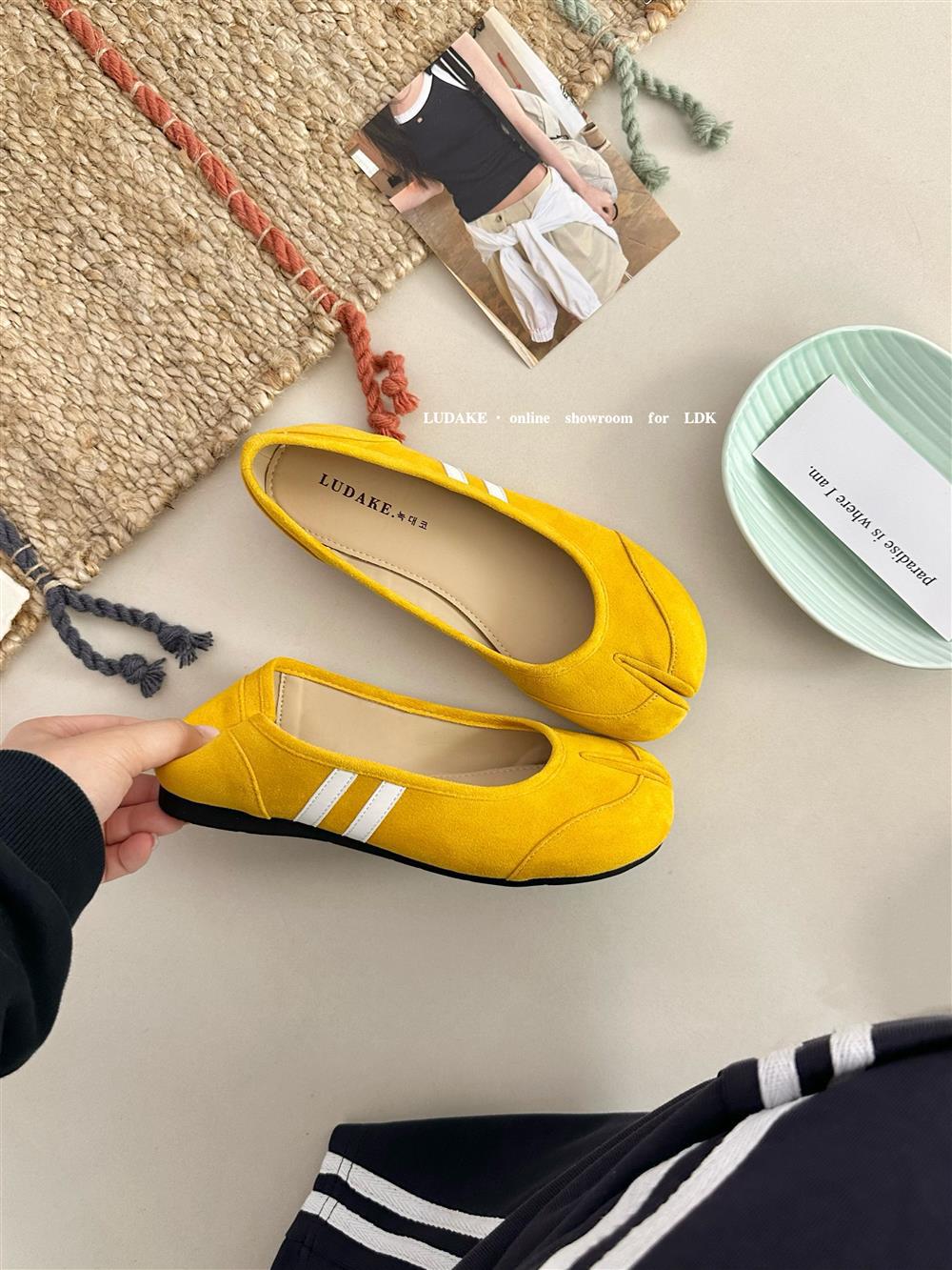 

Модные IPPEUM Таби Балетки Для Женщин 2025 Новая Мода Разделенный Палец Балетки Мэри Джейн 245 жёлтый