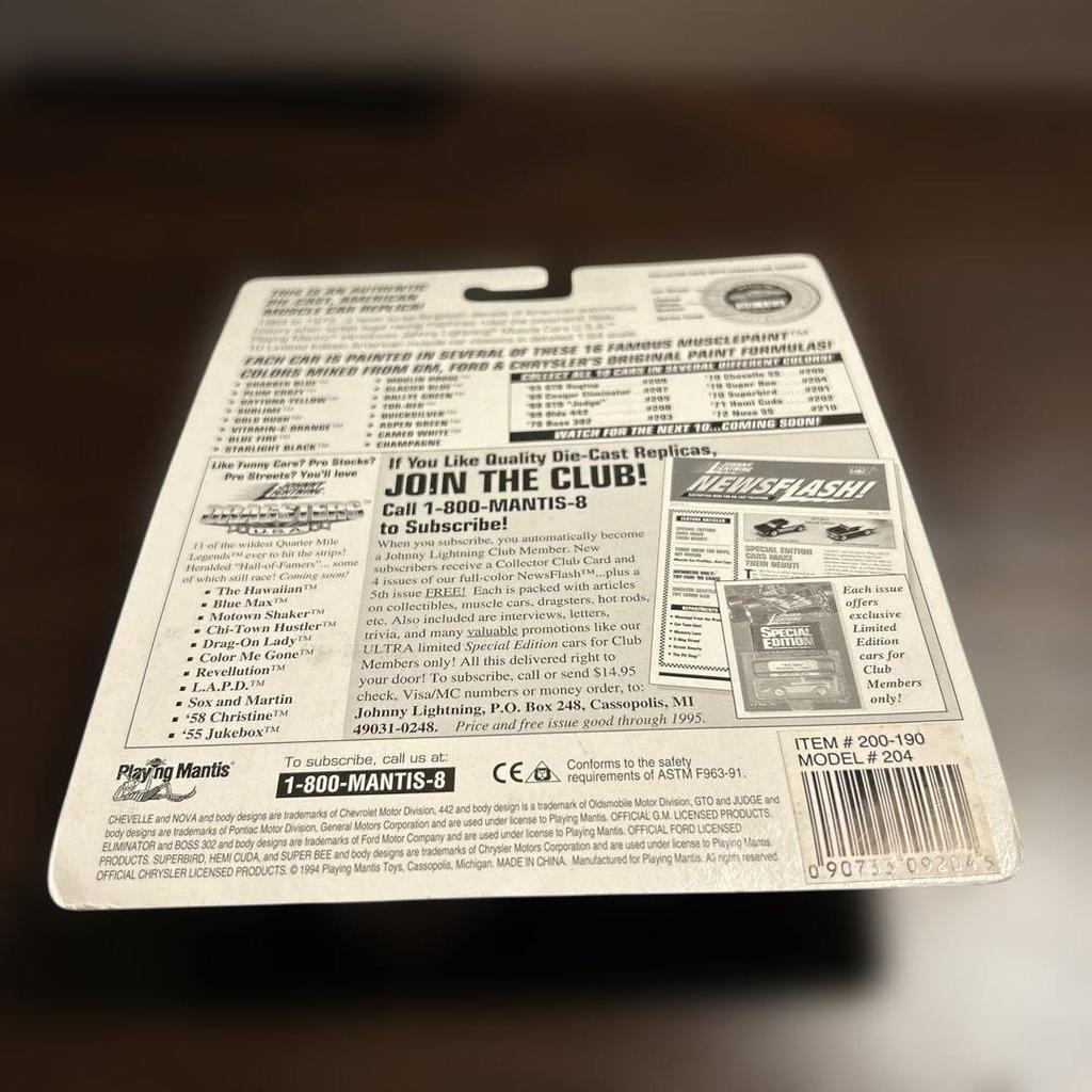 Johnny Lightning Muscle Car Limited Edition Mini Car