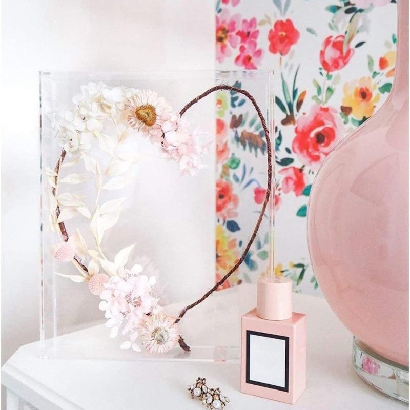 Modern Transparent Desktop Display Case Storage Box Artistic Design For Stationery Cosmetics Small Items Arrangement