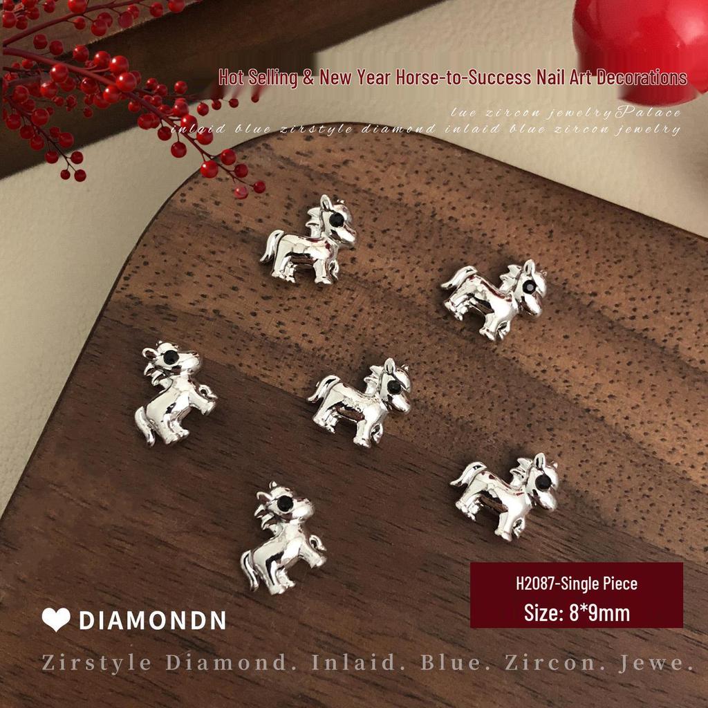 2026 New Year Little Horse Nail Art Decorations - Gold, Silver, and Red Rhinestone Press-on Nail Accessories