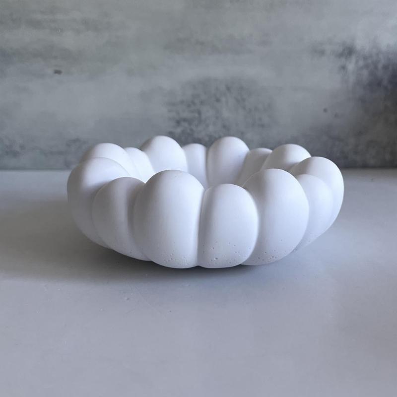 Creative Silicone Tray Mold Epoxy Cloud Shaped Storage Plate Mould Stylish Coaster Mold for Crafting Enthusiasts