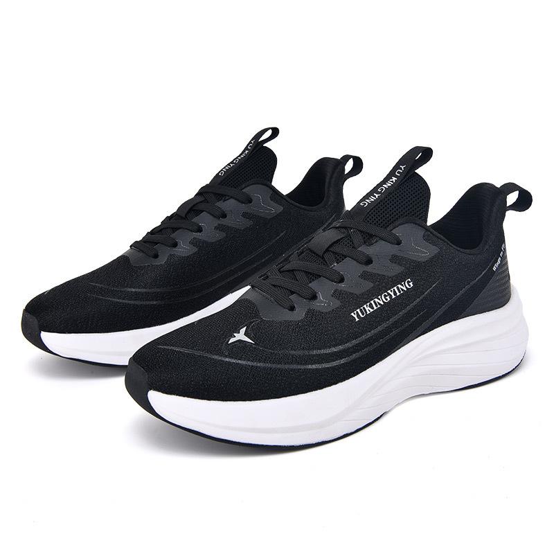 

Ultra-light couple shoes, sports shoes, carbon plate mesh surface, wear-resistant, breathable and lightweight, student running platform casual shoes 38 чорний