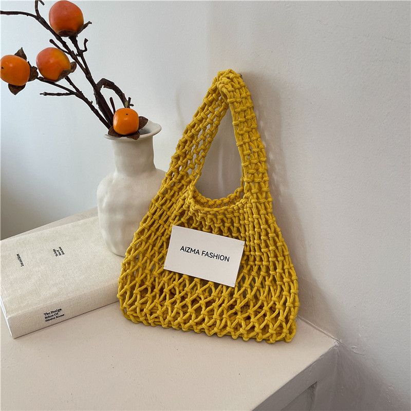 

Summer Seaside Vacation Style Woven Straw Woven Bag Female 2025 New Arrival Work Clothing Knitted Bag Satchel Mobile Phone Bag Yellow