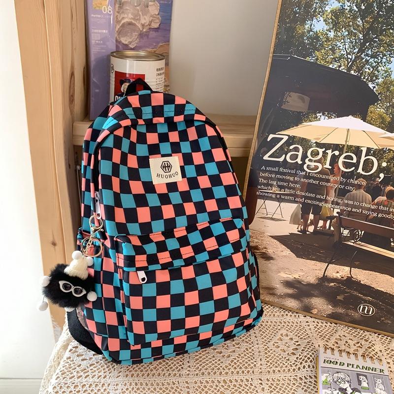 Korean fashiinsCheckered Backpack, Casual and Versatile, Suitable for Junior High and High School Girls, Stylish School Bag