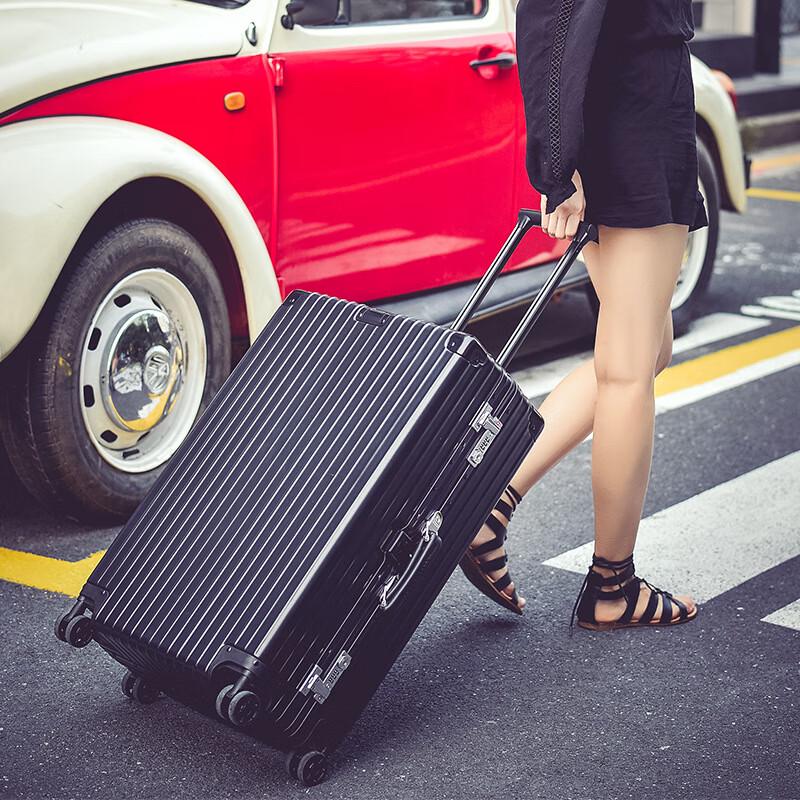 LIDU 22-inch Vintage Aluminum Frame Suitcase