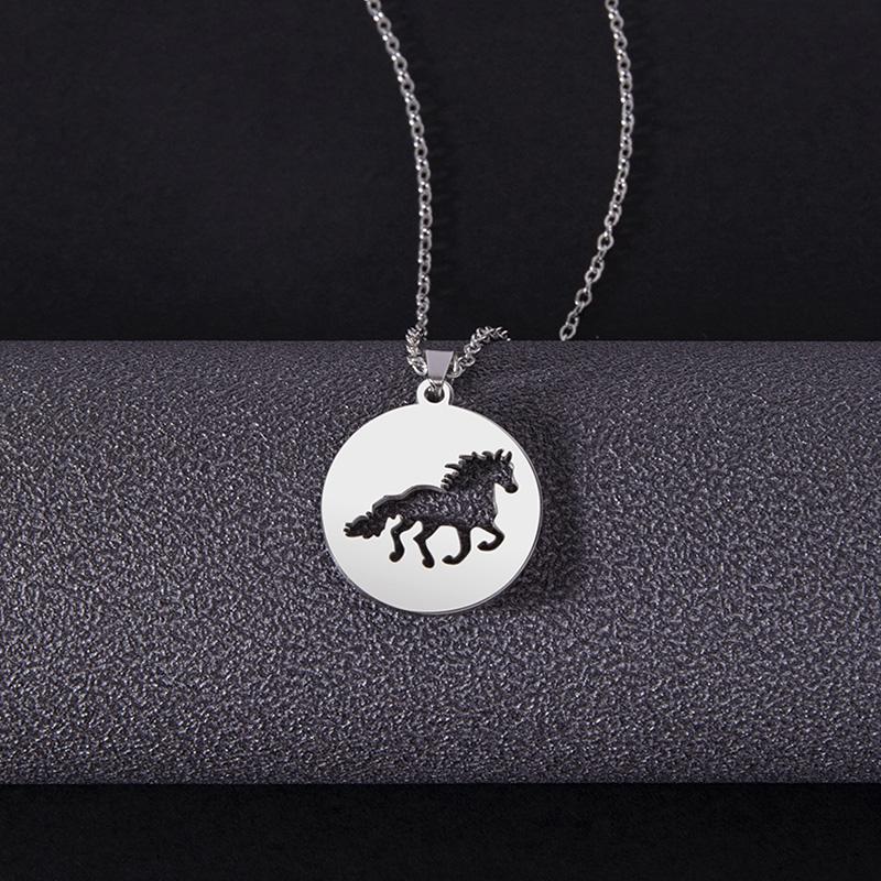 

Fashion Round Hollow Horse Pendant Necklace For Women Men Stainless Steel Animal Jewelry Accessories