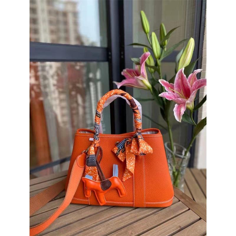 New Bag European and American Popular Women's Bag Garden Bag Canvas Shoulder Strap Portable Shoulder Messenger Bag Cowhide Bag