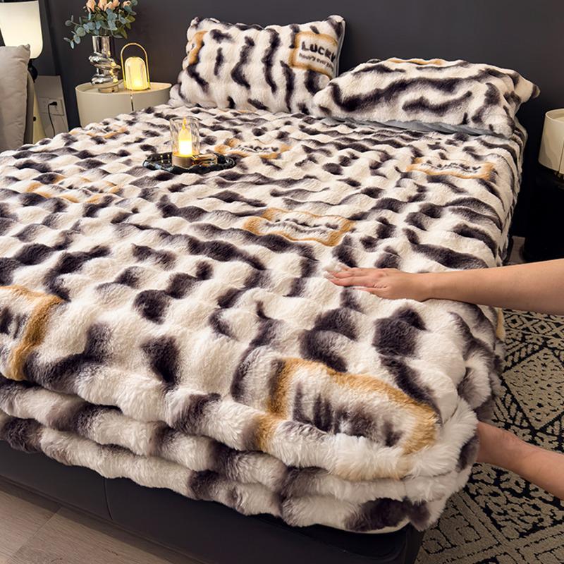 Set Lenzuolo con Angoli in Pelliccia di Coniglio Peluche: Foderato in Pile, Caldo per l'Inverno, Include Coprimaterasso - Set da 3 Pezzi per Letto Matrimoniale