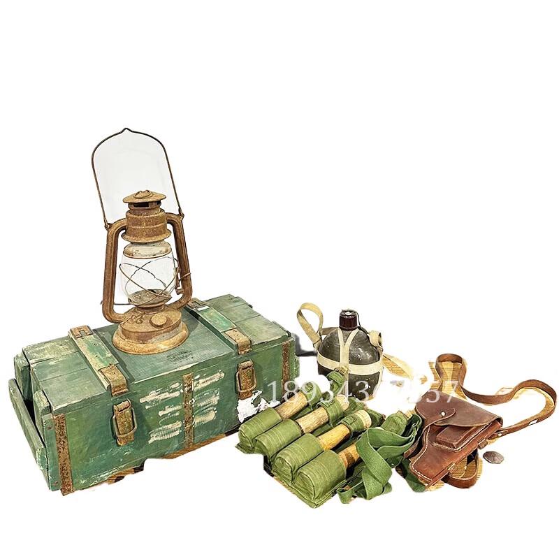 Коллекционный набор для ретро-военного энтузиаста