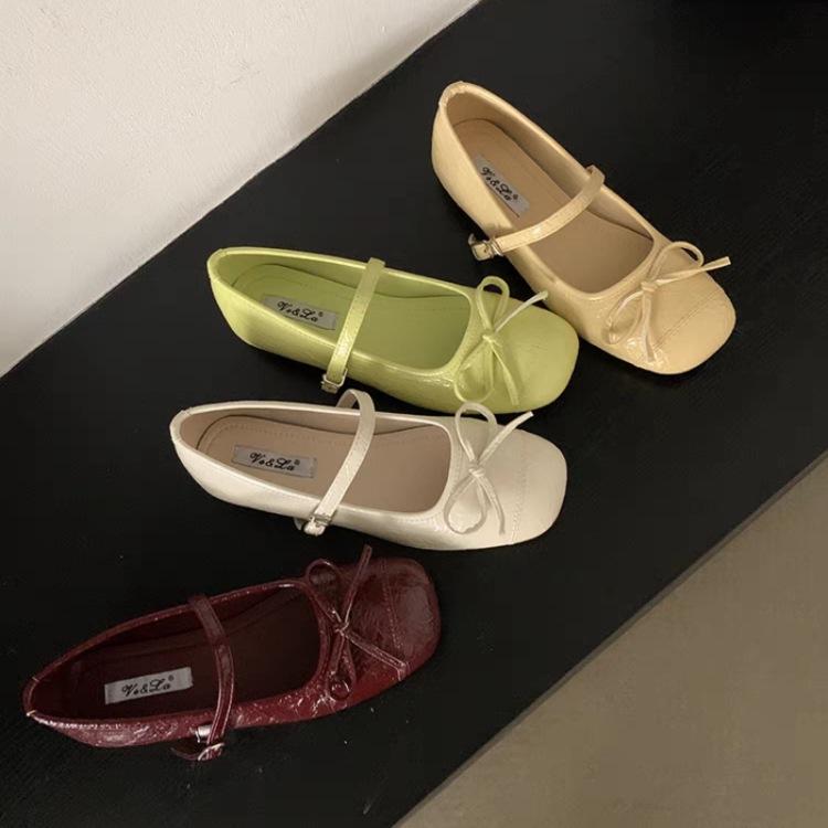 Gentle Bow French Shallow Mouth Mary Jane Shoes Wear New Autumn One-word Buckle Casual Shoes