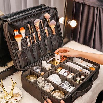 Tragbare Kosmetiktasche: Großzügige Aufbewahrungsmöglichkeit für Kosmetik, Make-up und Wimpern mit multifunktionalen Unterteilungen