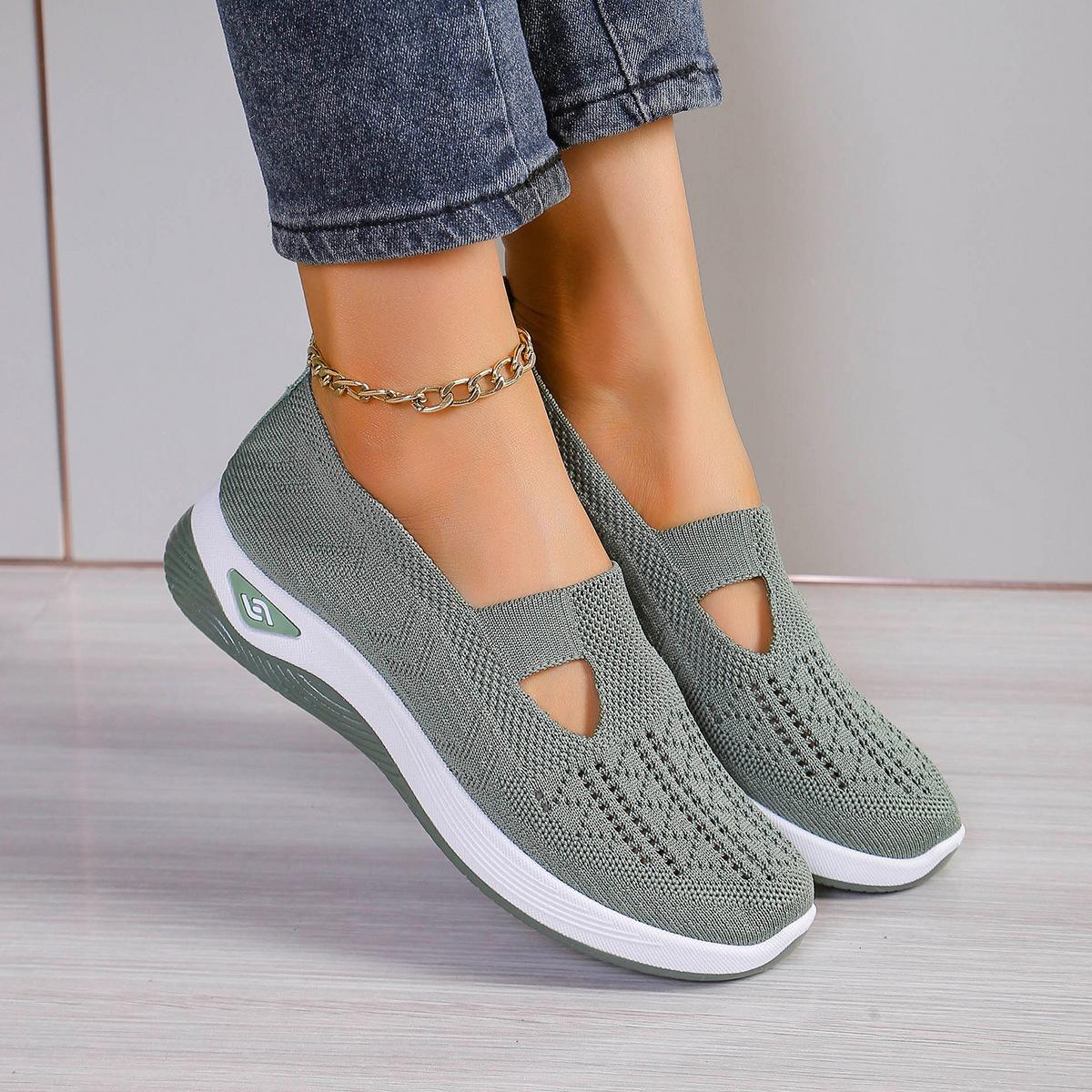 

Shoes women s 2025 early autumn new solid color single shoes soft sole comfortable one pedal light casual net shoes breathable women s shoes 43