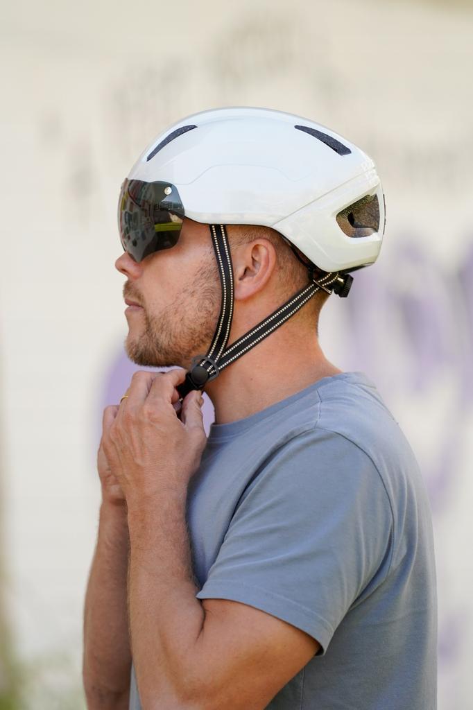 Kask rowerowy SkateFlash Atomic White