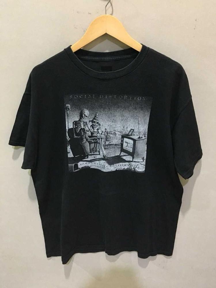 Vintage Social Distortion mommy little monster T-shirt Size S to 5XL NZ251 Unisex T-Shirt L