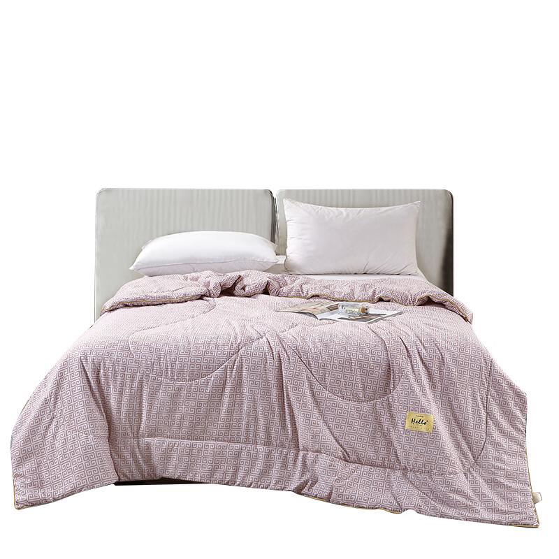 

Одеяло из протеинового волокна КИНТЕРИ