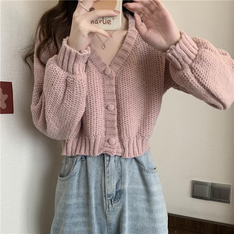 

Autumn and winter new sweet and gentle wind short knitted cardigan loose lazy wind long sleeve women s coat versatile sweater women Average size 53-122 рожевий