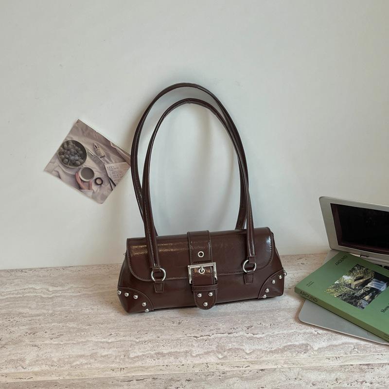 Cool Wind Belt Buckle Portable Underarm Bag Women's Rivet Commuter Versatile Shoulder Bag