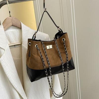 Herbst- und Wintertaschen Damen neue Kontrastfarbe Retro-Kette Einzelne Schulter Unterarmtasche Tragbare Umhängetasche Schultertasche Trend