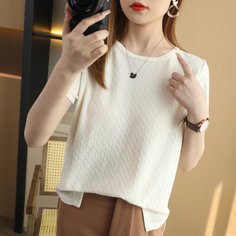 Summer New Round-neck Knitted Short-sleeved Women's T-shirt, Loose Large-sized Plaid Half-sleeved Top