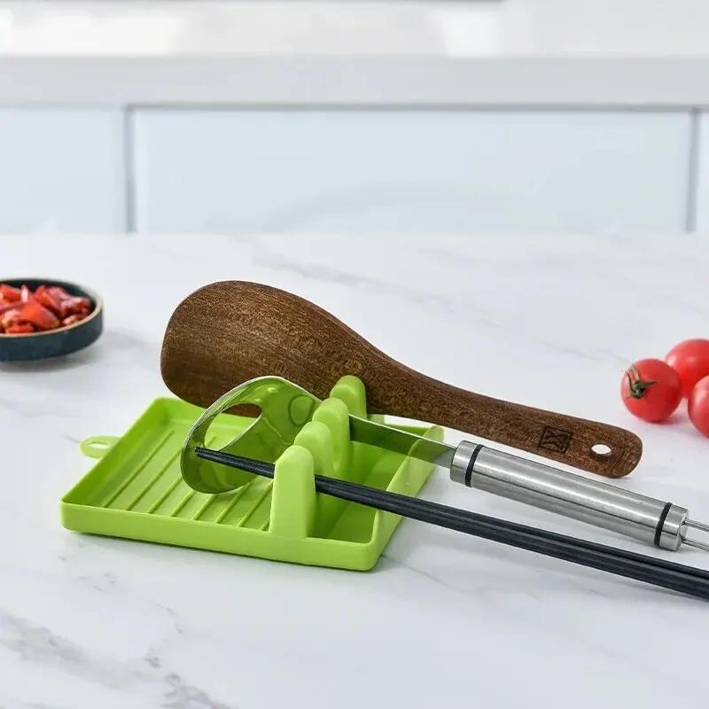 Plastic Spoon Holder Spatula Holder Kitchen Storage Rack Shovel Holder Leaky Soup Spoon Chopstick Holder Baking Tray Rack and Li